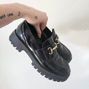 Steve Madden 8 Lando black leather chunky loafers